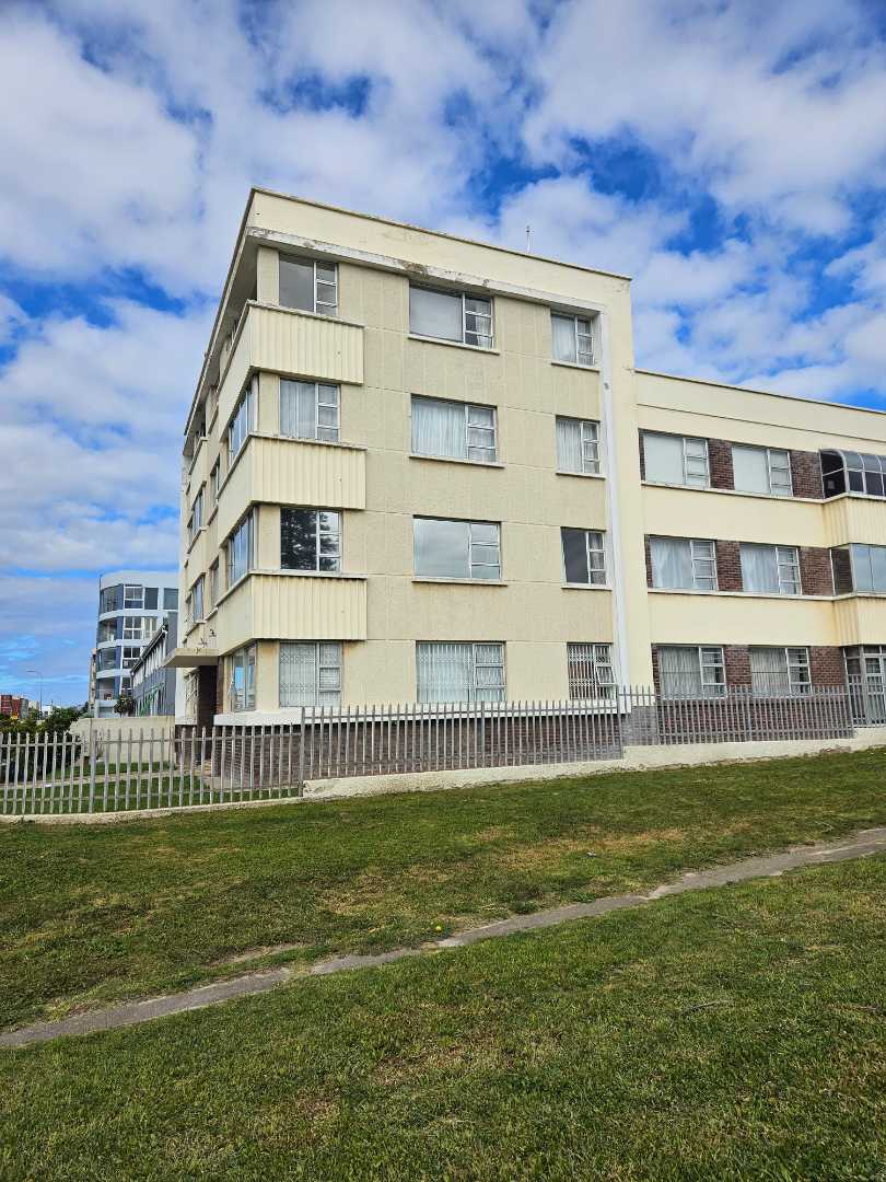 To Let 2 Bedroom Property for Rent in Humewood Eastern Cape